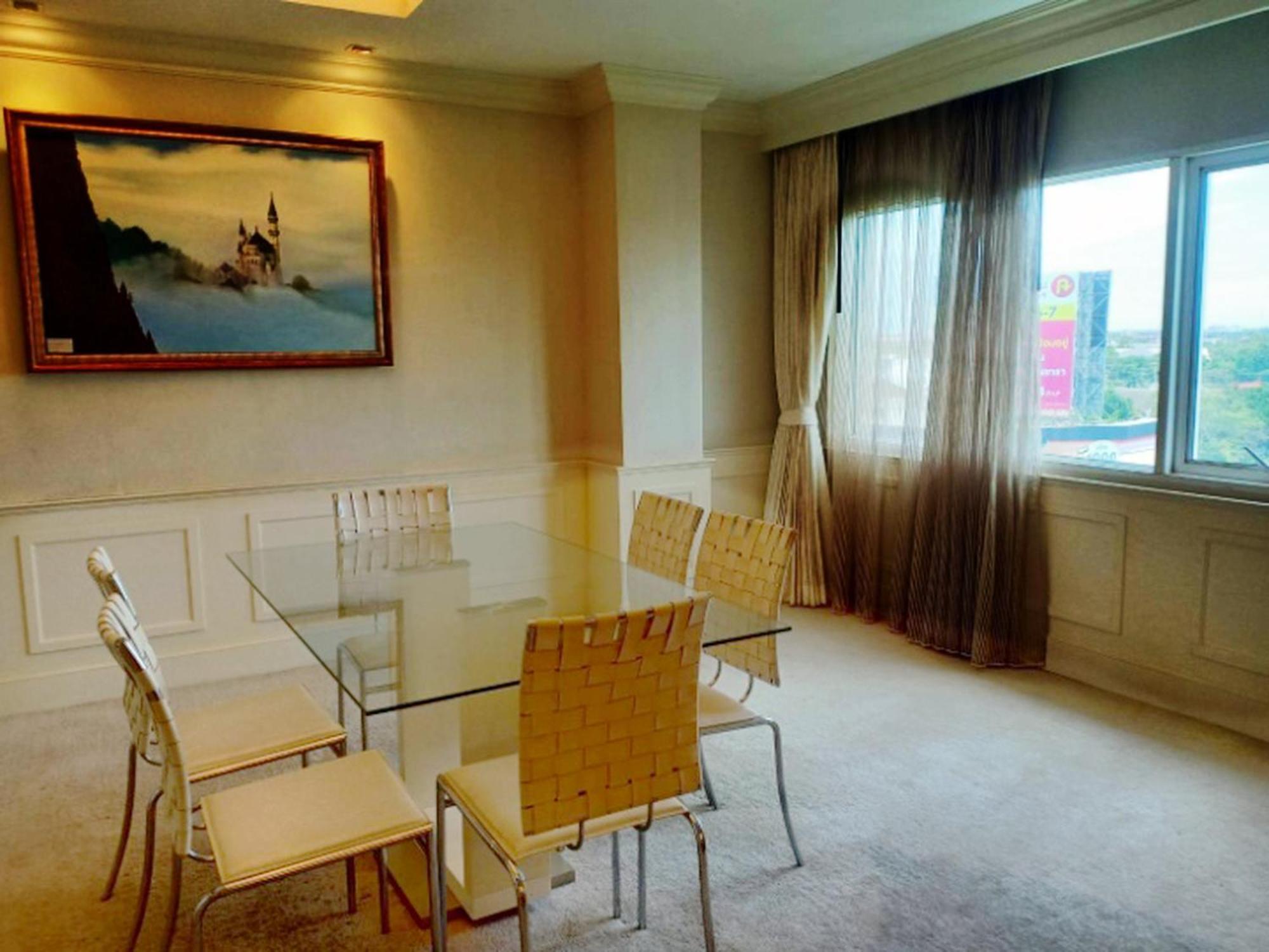 V Verve Service Apartment Hotel Chachoengsao Habitación foto